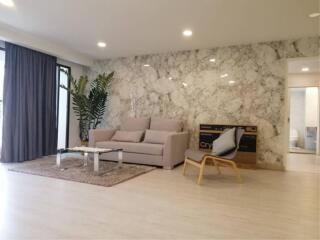 3 bedrooms 3 bathrooms size 190 sqm. Baan Mitra Sukhumvit 31-39 for Rent 55,000THB