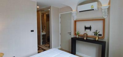 1 Bedroom Espana Condo for Sale