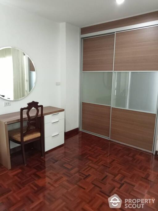 3-BR Apt. near BTS Phrom Phong