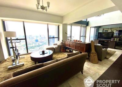 4-BR Condo at The Met Sathorn near BTS Chong Nonsi