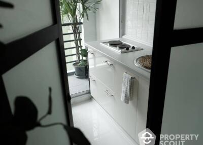 1-BR Condo at Lumpini Suite Sukhumvit 41 near BTS Phrom Phong (ID 435760)