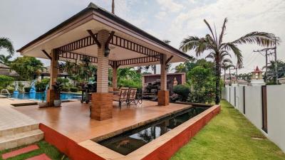 Gorgeous Garden House for Sale Wat Yan