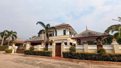 Gorgeous Garden House for Sale Wat Yan