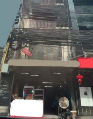 For Sale Bangkok Shophouse Sukhumvit BTS Ekkamai Watthana