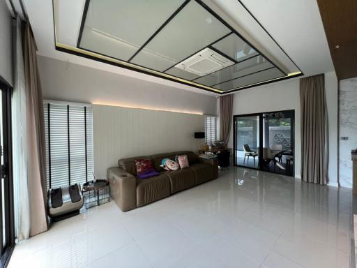 For Rent Bangkok Town House Villa Albero Rama 9 Krungthep Kreetha Saphan Sung