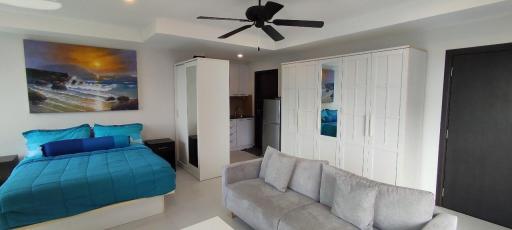 Siam Oriental Twins Condo for Sale