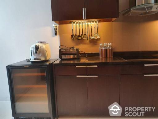 3-BR Serviced Apt. near BTS Phrom Phong