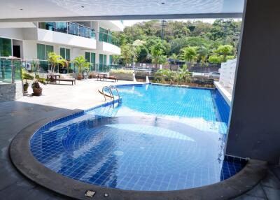 The Lofts Condo 1 Bed for Sale at Pratumnak