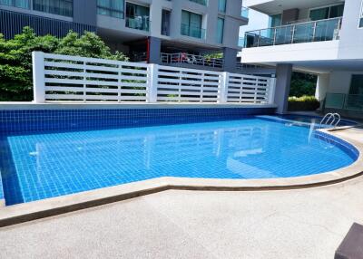 The Lofts Condo 1 Bed for Sale at Pratumnak