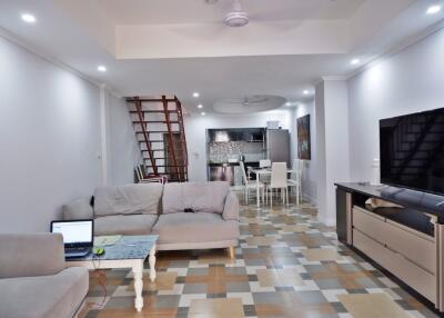 Na Kluea House with 2 Bedrooms for Sale