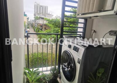 Condo at Aspire Asoke-Ratchada for sale