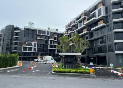 New studio in an exclusive complex with a good infrastructure and services near Bangtao Beach,