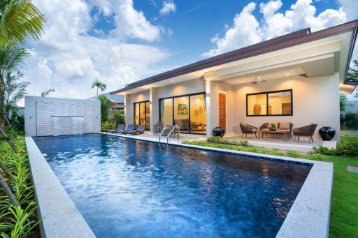 Furnished 3 Bedroom Villa with private swimming pool and garden in Bangtao Beach, Phuket, Thailand