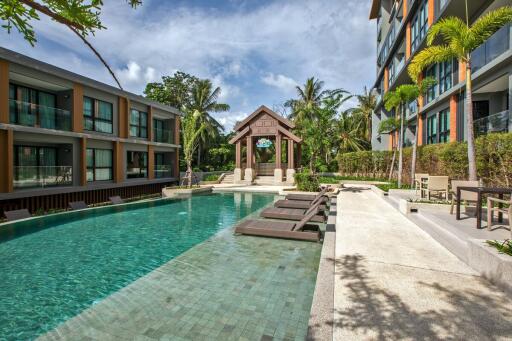 Spacious 1 bedroom apartment between Surin and Ban Thao Beach