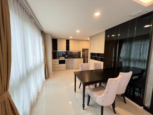 Spacious One bedroom Apartment between Surin and Bang Tao Beach