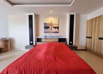 Studio Condo in Paradise Condominium Jomtien C010593