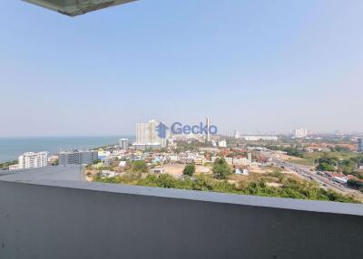 Studio Condo in Paradise Condominium Jomtien C010593