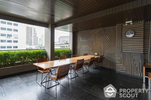 1-BR Condo at Noble Refine Prompong near BTS Phrom Phong