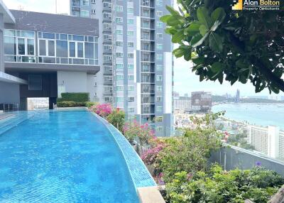 City View 1 Bed 1 Bath Condo in Central Pattaya ABPC0865