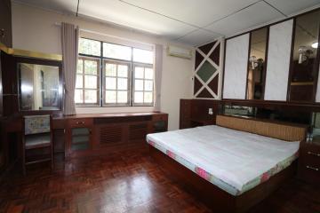 Three-Bedroom House for Rent in Nong Hoi Area
