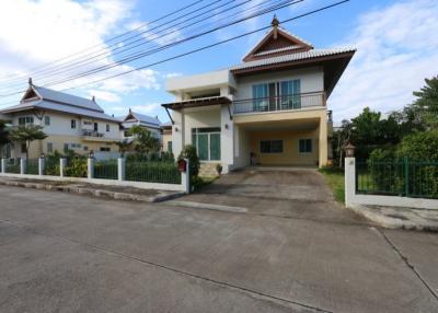Modern Thai Style 4 Bedroom House at The Greenery Villa