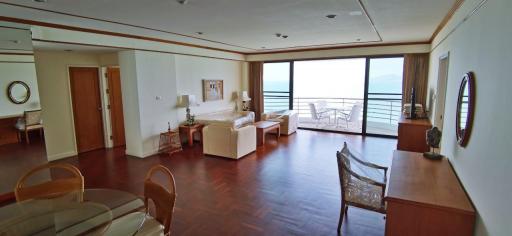 Royal Cliff Sea View for Sale in Pratumnak