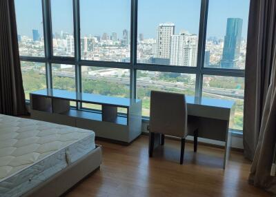 2 bed Condo in The Address Asoke Makkasan Sub District C020379