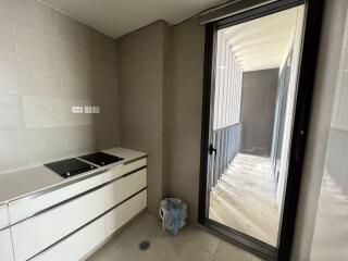 3 bed Condo in The Met Thungmahamek Sub District C020369