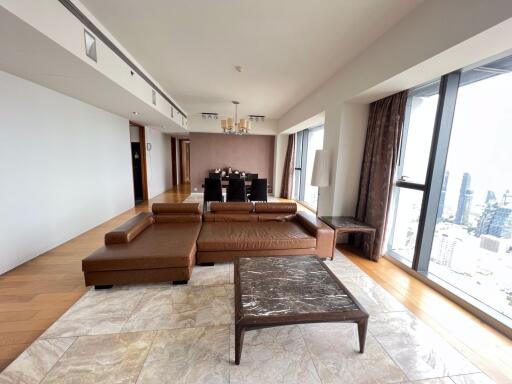 3 bed Condo in The Met Thungmahamek Sub District C020369