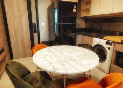 2-BR Condo at Oka Haus Sukhumvit 36 near BTS Thong Lor