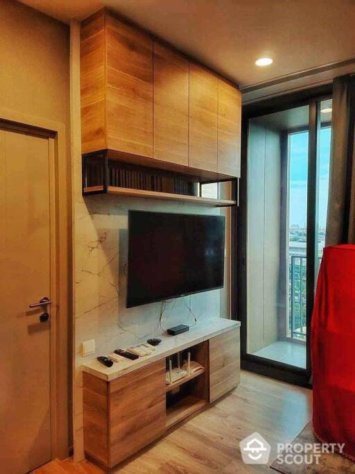 2-BR Condo at Oka Haus Sukhumvit 36 near BTS Thong Lor