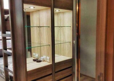 2-BR Condo at Oka Haus Sukhumvit 36 near BTS Thong Lor