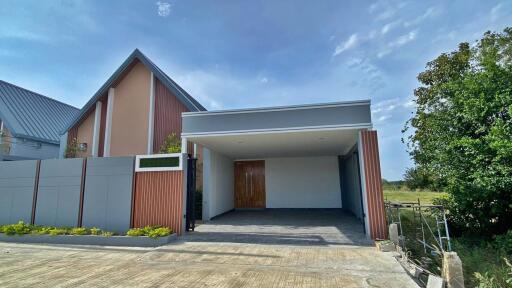 Brand New Pool Villa House for Sale in Huay Yai