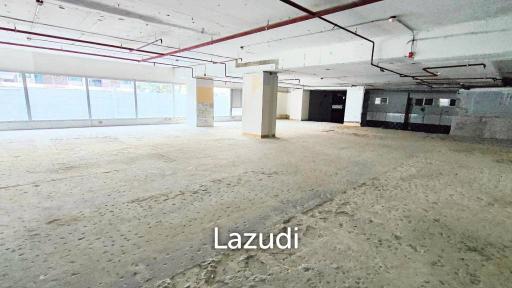 Retail space for rent in Sathorn