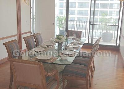 4-Bedrooms Apartment - BangNa