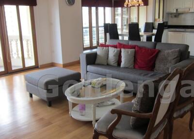 3-Bedrooms condo unit on high floor - Phrom Phong BTS