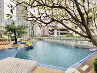 3-Bedrooms family-friendly apartment close to the BTS at Phrom Phong