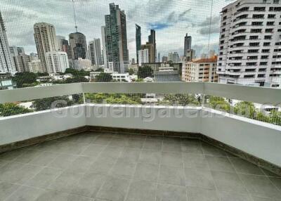 Newly renovated spacious 3-Bedrooms - Sukhumvit 26