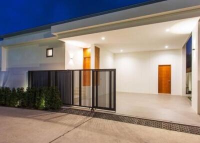 199 ตรม., 3 ห้องนอน, 2 ห้องน้ำ บ้าน ราคา ฿ 12,950,000