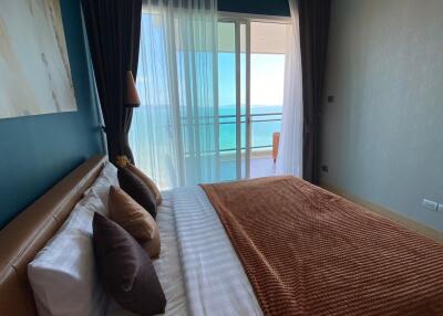 Luxury Condo Reflection Jomtien for Sale