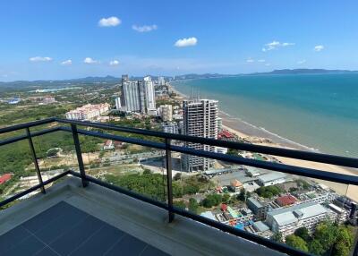 Luxury Condo Reflection Jomtien for Sale