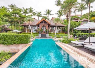 1,014 Sqm., 3 Beds, 4 Baths House listed for ฿ 165,000,000.