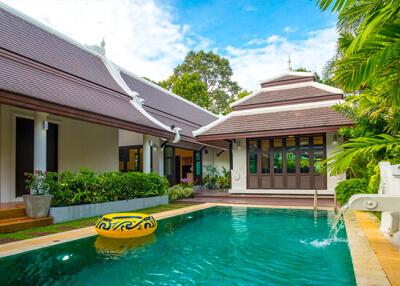 290 Sqm., 3 Beds, 3 Baths House listed for ฿ 9,900,000.