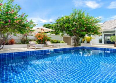 420 Sqm., 3 Beds, 4 Baths House listed for ฿ 10,950,000.