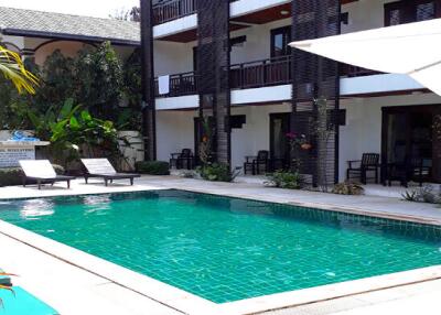 540 Sqm., 12 Beds, 12 Baths Building listed for ฿ 13,600,000.