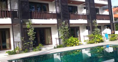 540 Sqm., 12 Beds, 12 Baths Building listed for ฿ 13,600,000.