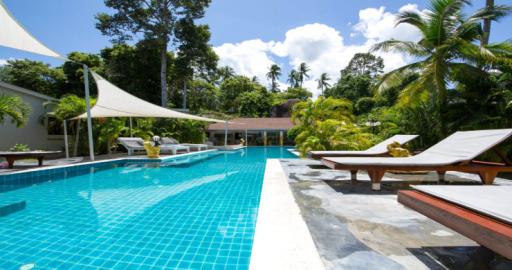 4,800 Sqm., 22 Beds, 22 Baths Building listed for ฿ 57,900,000.