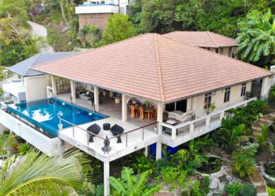 2,013 Sqm., 2 Beds, 2 Baths House listed for ฿ 9,950,000.