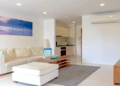 45 Sqm., 1 Bed, 1 Bath Condo listed for ฿ 4,100,000.