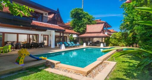 16,000 Sqm., 13 Beds, 13 Baths Building listed for ฿ 162,930,000.